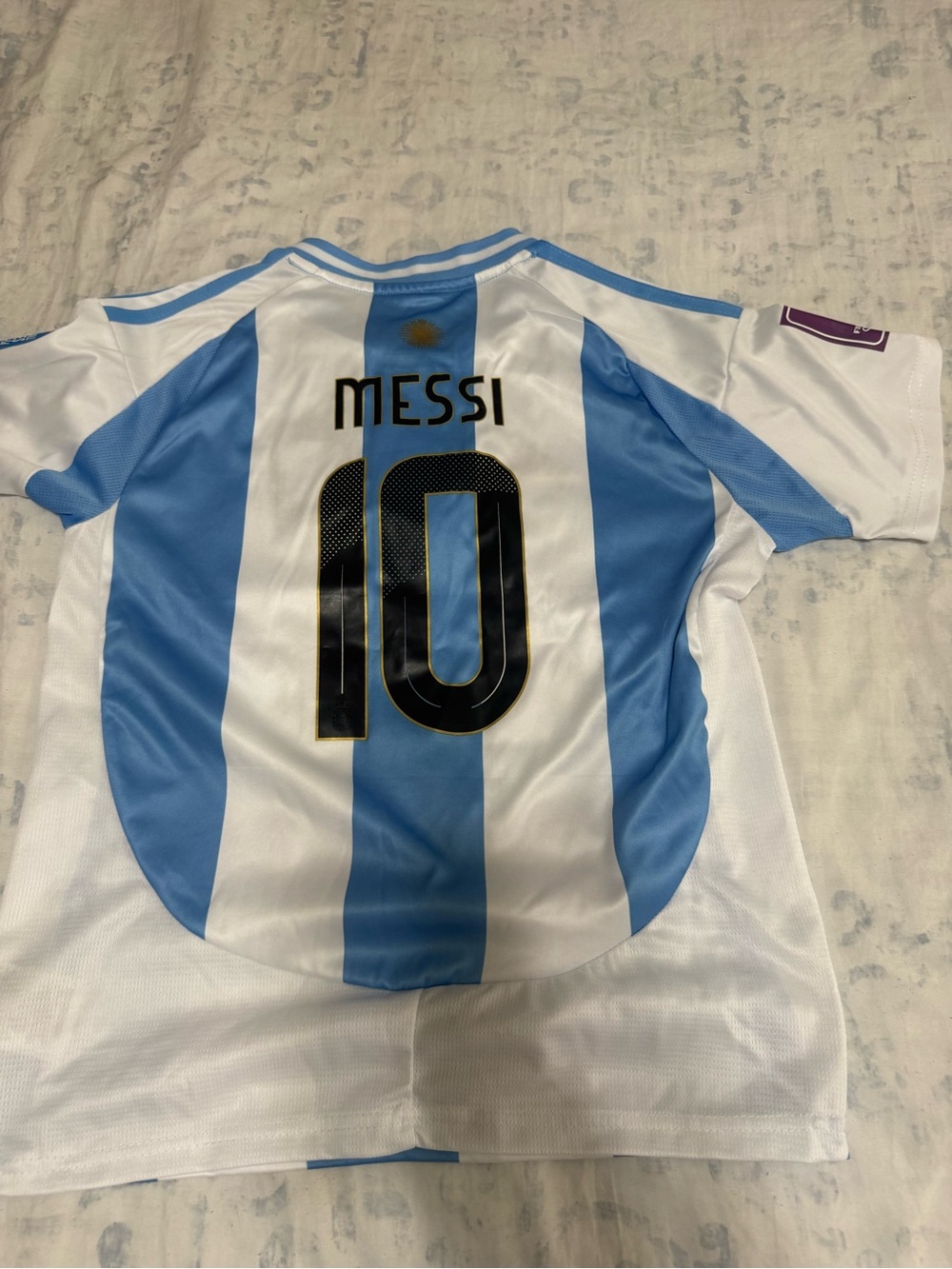 Messi Argentina soccer uniform Jersey 8-10 kids - Picture 8 of 8